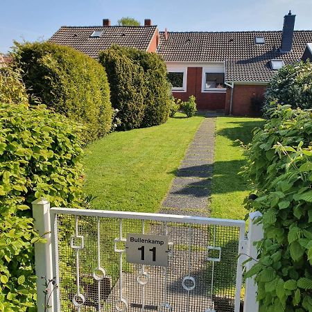 Ferienwohnung Leer Bagian luar foto