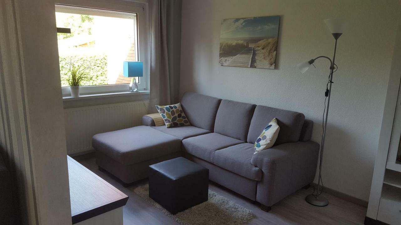 Ferienwohnung Leer Bagian luar foto